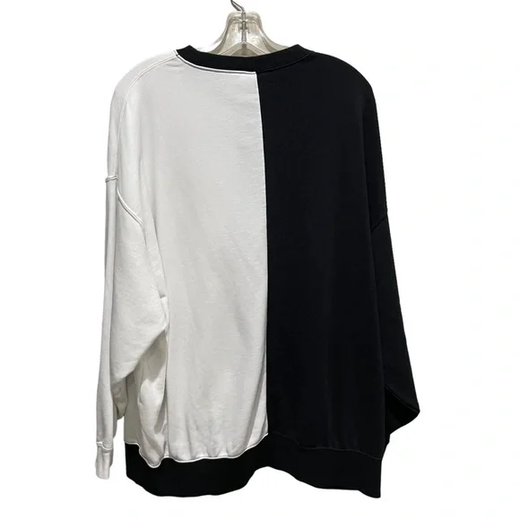 Nike Oversized Sportswear Sweatshirt Black and White Size Small - Picture 9 of 11